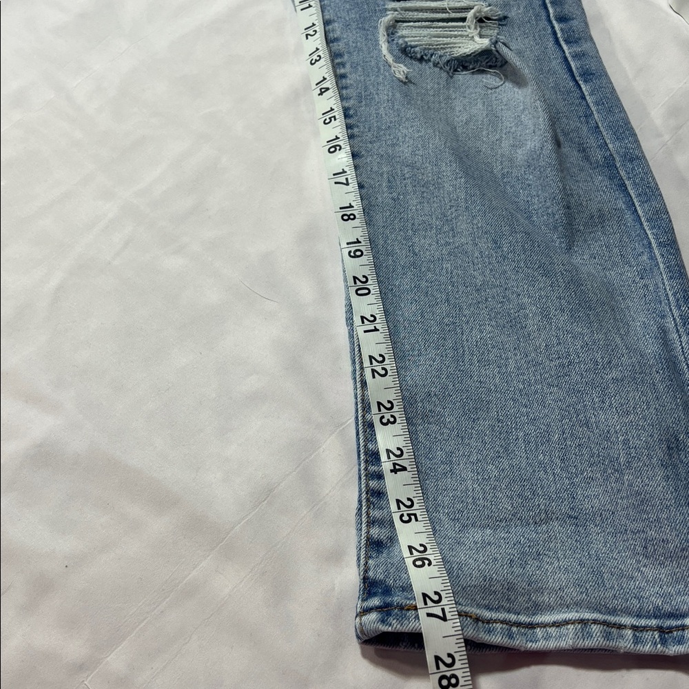 Levi’s women’s wedgie straight size 28 - Picture 5 of 10